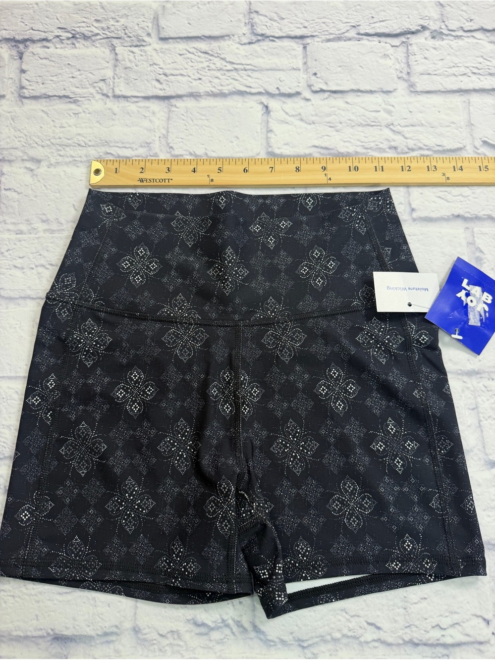NWT Joy Lab Black Patterned High-Rise Bike Shorts. Workout. Activewear. Size S. - Picture 4 of 8